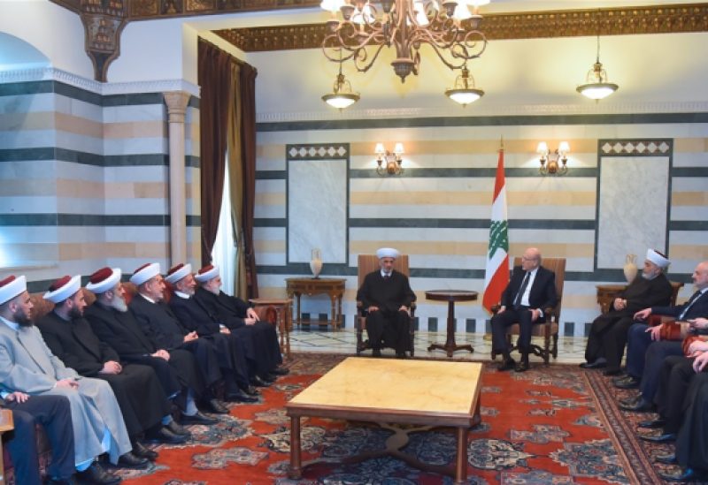 ميقاتي خلال استقباله المفتي دريان والمجلس الجديد للمفتين