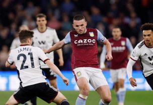 من مباراة أستون فيلا وفولهام