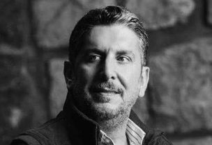 الفنان السوري محمد قنوع