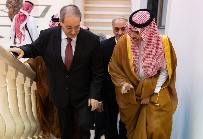 وزير الخارجية السوري فيصل المقداد ووزير الخارجية السعودي الأمير فيصل بن فرحان