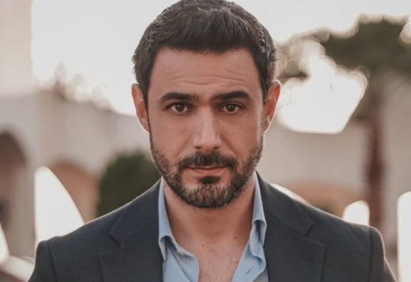 وسام فارس