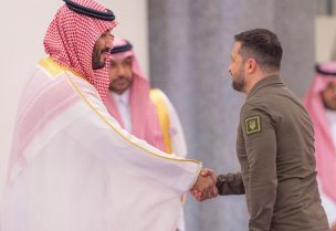 ولي العد السعودي الأمير محمد بن سلمان والرئيس الأوكراني