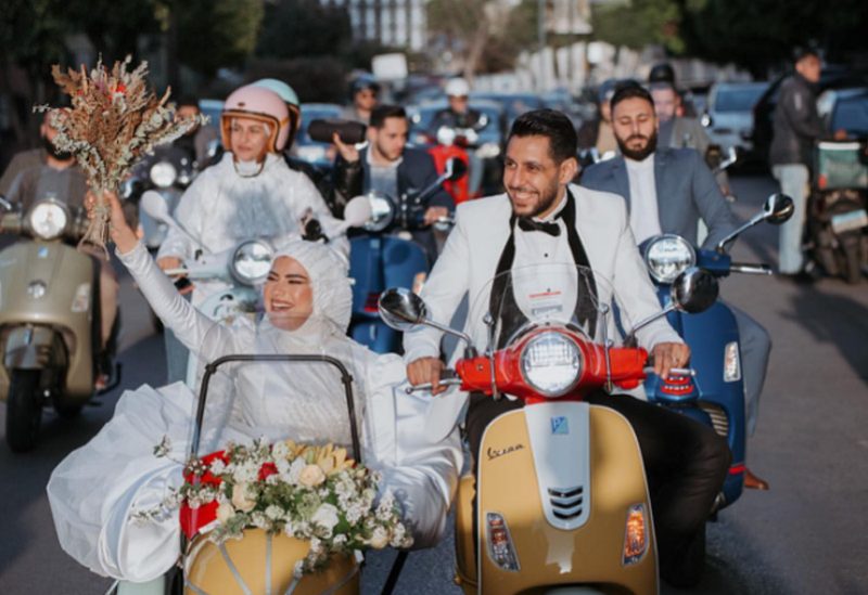 جهاد نصار وعروسه وداد مغربل