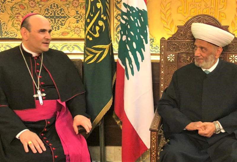 المفتي دريان استقبل السفير البابوي