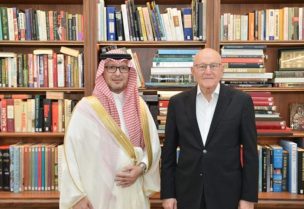 الرئيس تمام سلام والسفير وليد بخاري