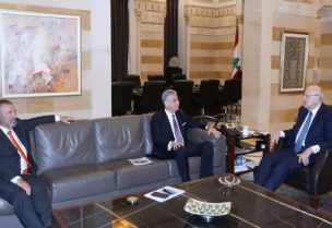 عرض للعلاقة بين البنك الدولي ولبنان في السراي