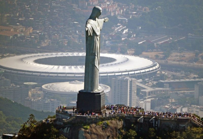 تمثال المسيح في البرازيل