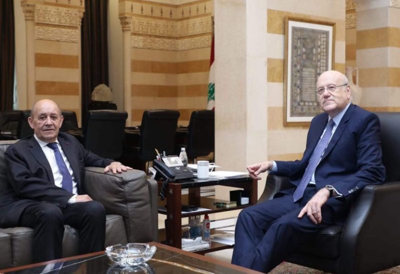 الرئيس نجيب ميقاتي والموفد الفرنسي جان إيف لودريان