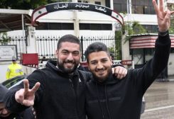 ويليام نون وبيتر بو صعب