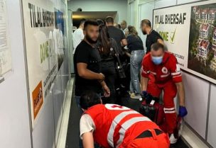 حادث أدى إلى إصابات وحالات إغماء على متن طائرة
