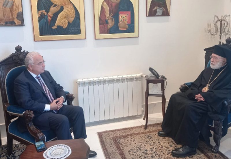 متروبوليت بيروت وتوابعها المطران الياس عوده والنائب غسان سكاف