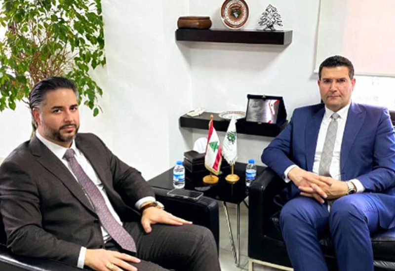 الوزيران أمين سلام وعباس الحاج حسن