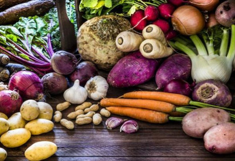 الخضروات الجذرية (Root vegetables) هي الخضروات التي تنمو أسفل سطح التربة