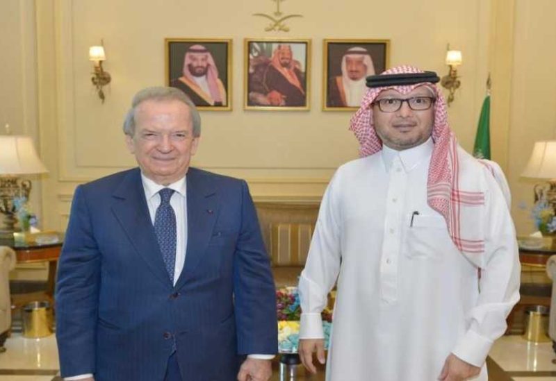 لقاء بين بخاري وحمادة
