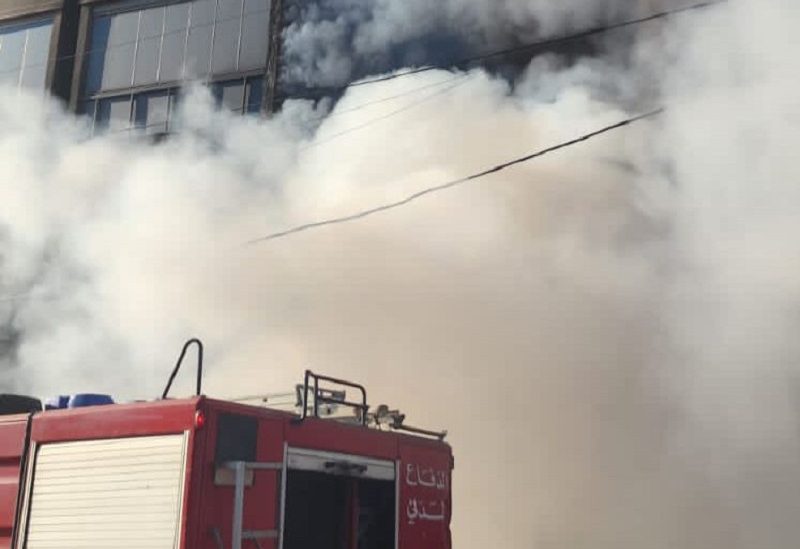 حريق في مستودع أقمشة