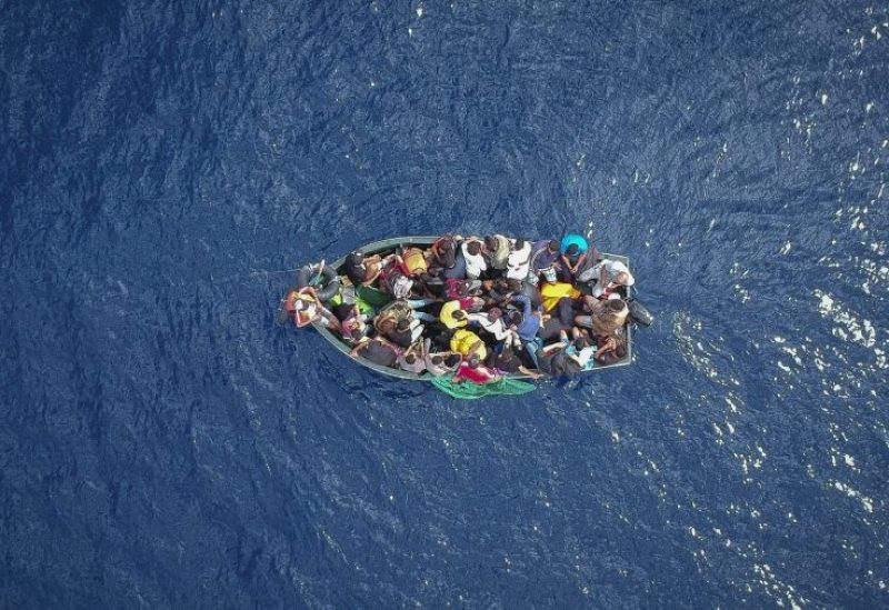 قارب مهاجرين- أرشيفية