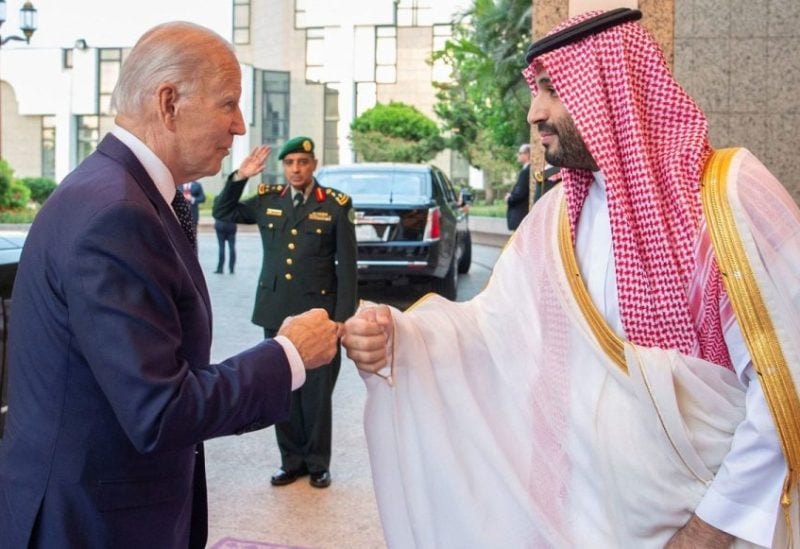 ولي العهد السعودي الأمير محمد بن سلمان والرئيس الأميركي جو بايدن (رويترز)