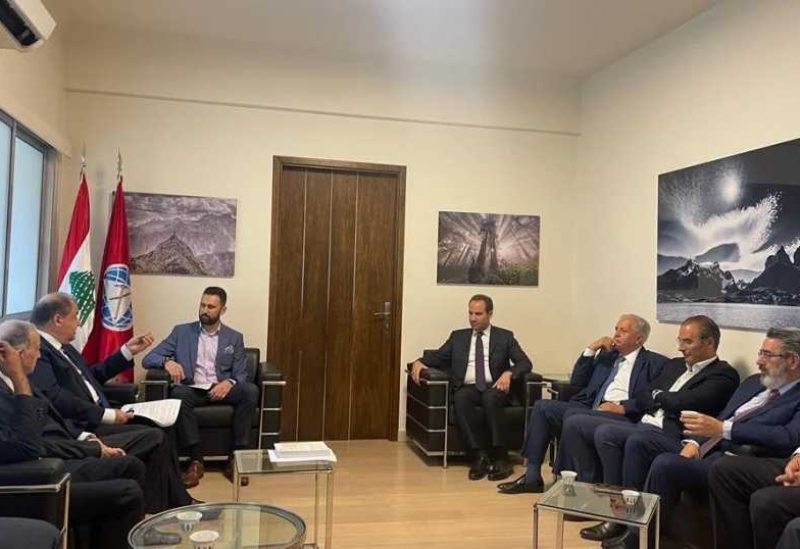 تيمور جنبلاط ووفد من "التجدد للوطن"