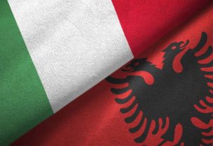 ألبانيا - إيطاليا