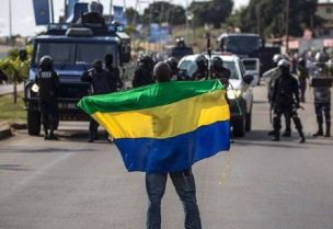 علم الغابون
