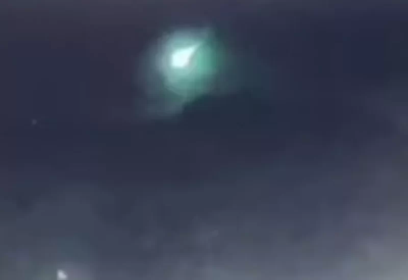 نيزك أخضر