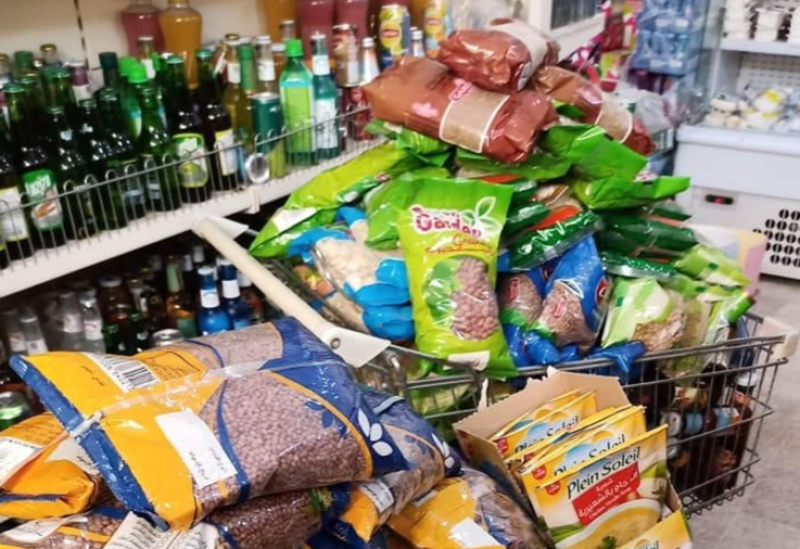 ضبط مواد غذائية منتهية الصلاحية