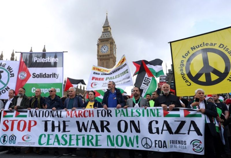 الآلاف يحتجون دعما للفلسطينيين في لندن للمطالبة بوقف إطلاق النار في غزة