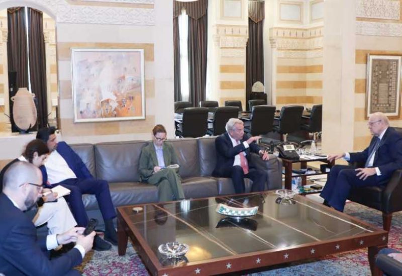 الرئيس نجيب ميقاتي مع المنسق الخاص للأمم المتحدة لعملية السلام في الشرق الأوسط تور وينسلاند