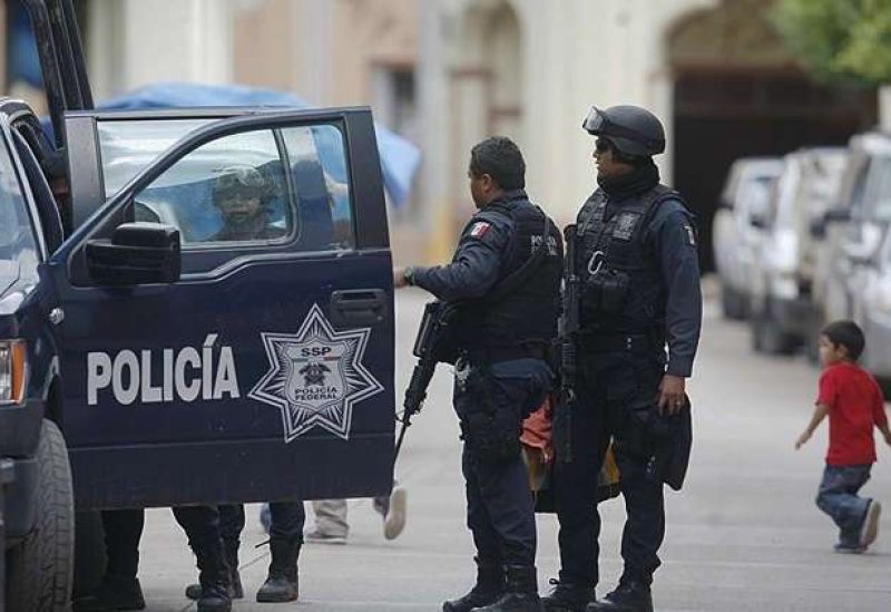 عناصر من الشرطة في المكسيك