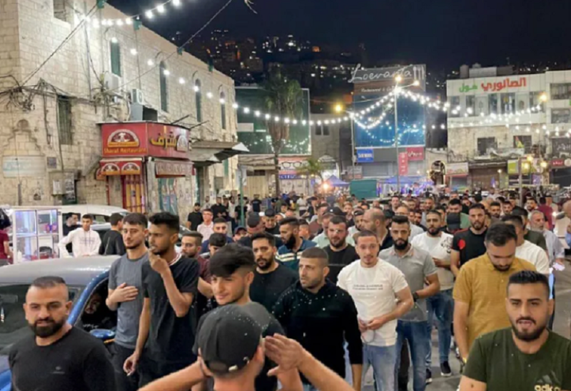 مسيرة في نابلس للتضامن مع غزة