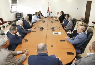 اجتماع بين وزير الصحة فراس الأبيض ونقابة أصحاب المستشفيات الخاصة