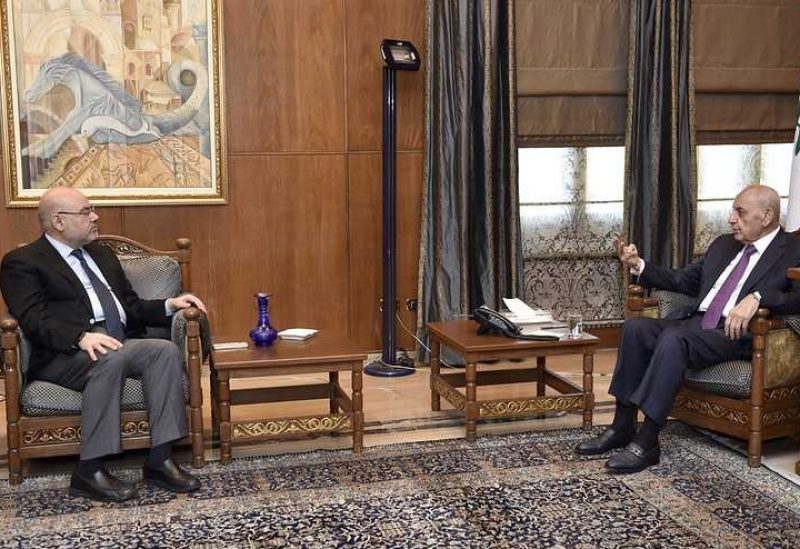 رئيس مجلس النواب نبيه بري ووزير الصحة في حكومة تصريف الاعمال فراس الأبيض