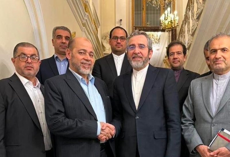 وفد "حماس" مع نائب وزير الخارجية الإيراني في موسكو