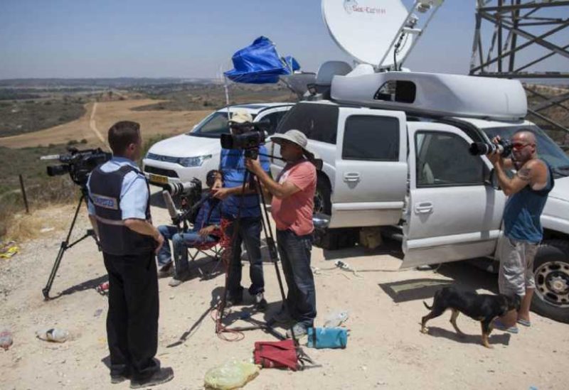 تدفق الصحافة الأجنبية إلى جنوب لبنان يثير القلق