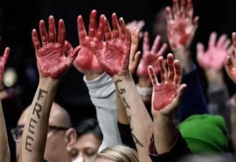محتجّون يقاطعون كلمة بلينكن ويُطالبون بوقف النار في غزة