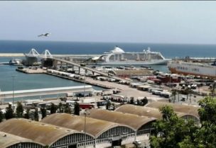 ميناء برشلونة الدولي