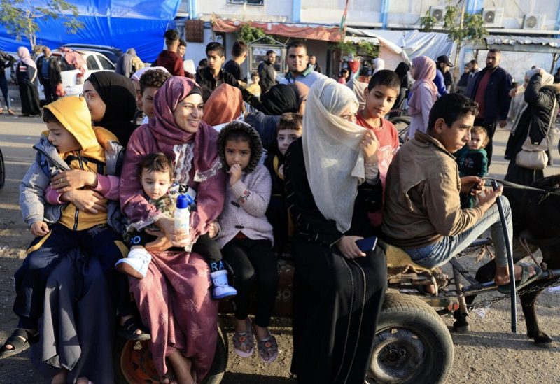 نازحون فلسطينيون عائدون إلى شمال غزة
