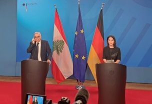 وزير الخارجية والمغتربين في حكومة تصريف الأعمال عبد الله بو حبيب ونظيرته الألمانية أنلينا بربوك