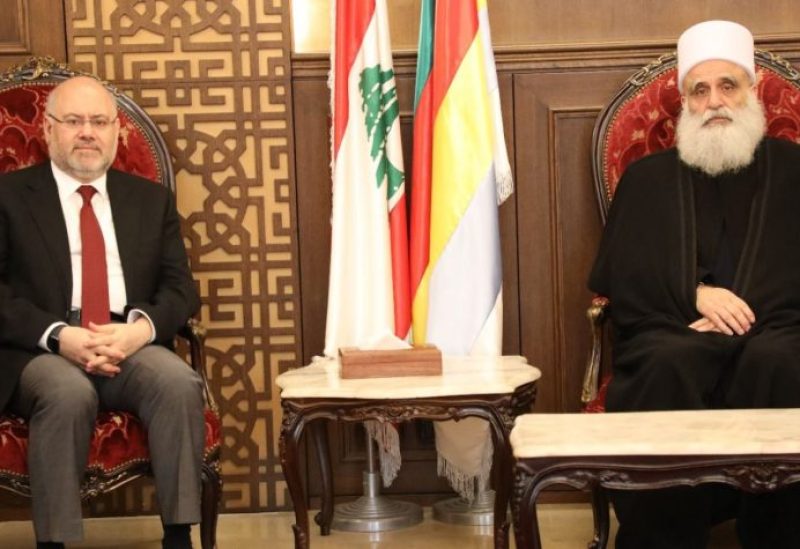 الشيخ سامي أبي المنى ووزير الصحة فراس الأبيض