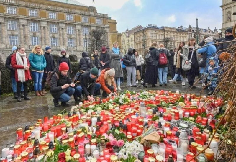 تكريم ضحايا إطلاق النار في جامعة في براغ