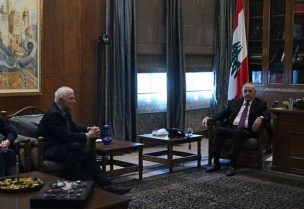 جوزيب بوريل ونبيه بري