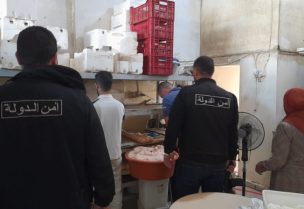 أمن الدولة تدهم معملًا للألبان