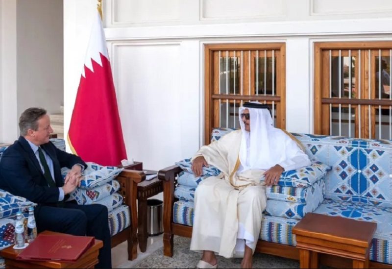 وزير الخارجية البريطاني أعرب عن شكر المملكة المتحدة للشيخ تميم على جهود دولة قطر ومساعيها لخفض التصعيد وإنهاء الحرب في غزة