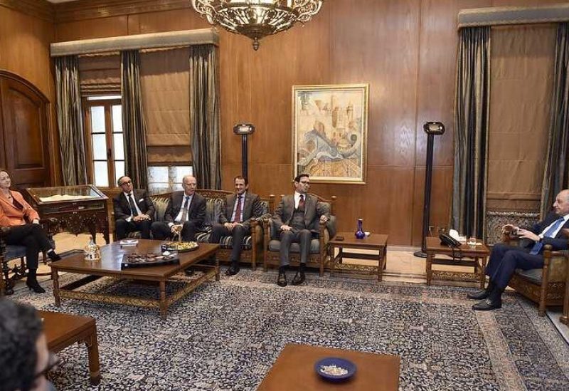 الرئيس نبيه بري مع سفراء دول اللجنة الخماسية