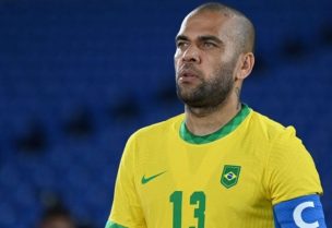 المدافع البرازيلي داني ألفيس