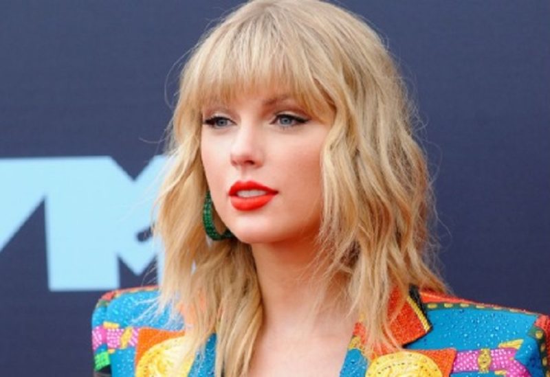 اخبار المجتمع – للمرة السادسة، تتصدر تايلور سويفت قوائم أعلى مبيعات الأغاني