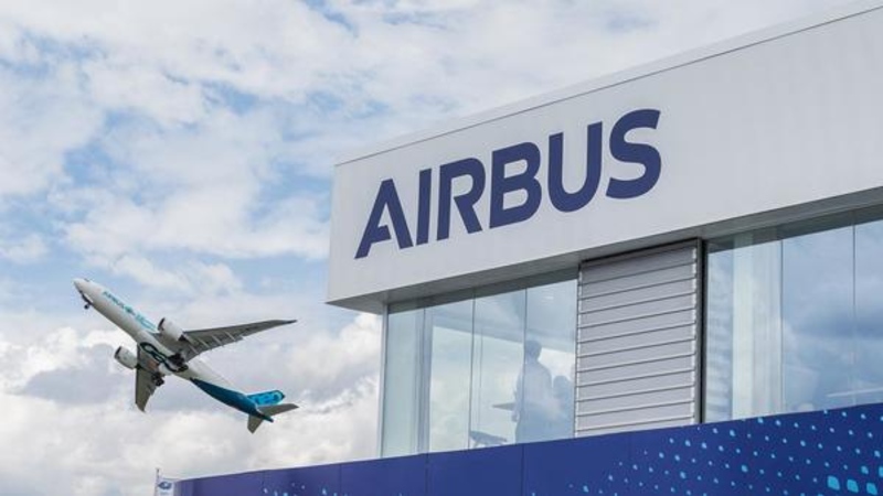 رئيس طيران أديل يهاجم إيرباص: التأخير في التسليم تجاوز كونه مزحة