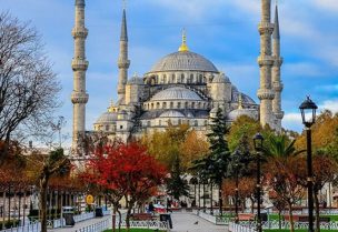 متحف ودير "خورا" في إسطنبول