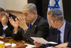 نتنياهو خلال جلسة للحكومة الإسرائيلية