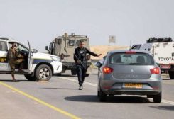 قوات الاحتلال تغلق كافة مداخل مدينة أريحا شرقي الضفة الغربية